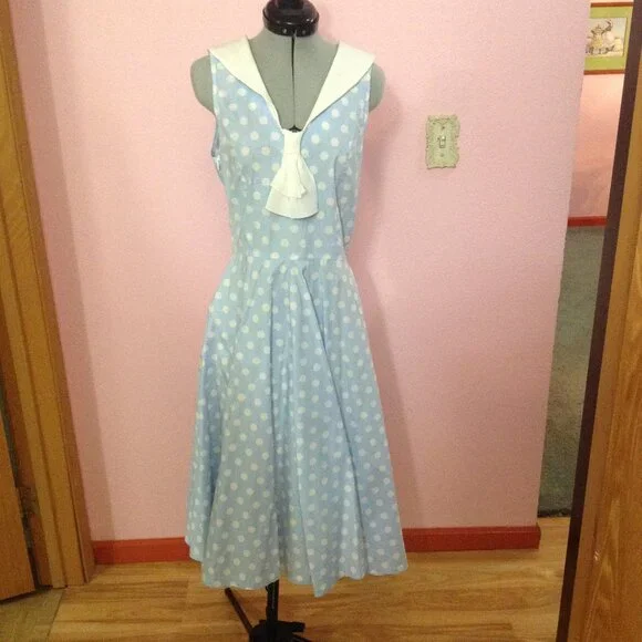 Retro Blue Polka-Dot Sleeveless Dress with White Collar - Picture 1 of 3